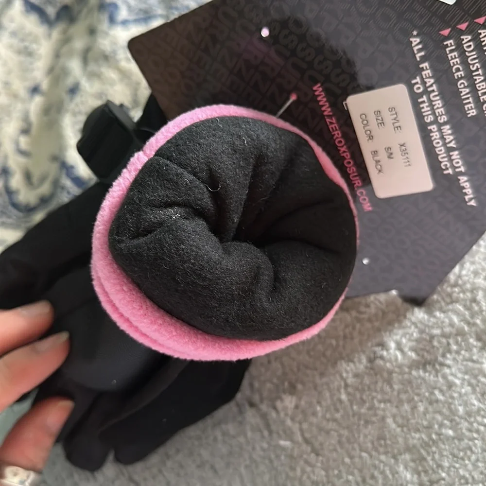 NWT zeroxposur gloves